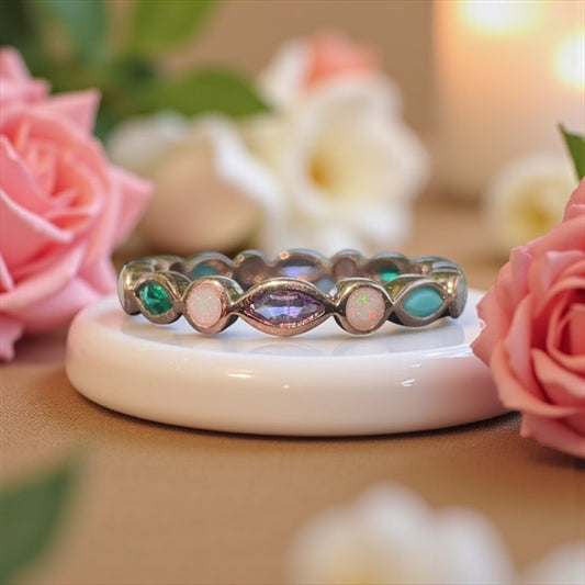 Maren Birthstone Band